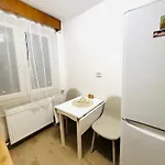Charming Near Center Apartamento