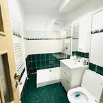 Charming Near Center Craiova