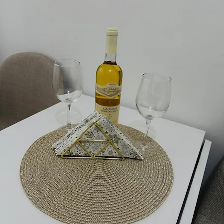 Appartement Charming Near Center