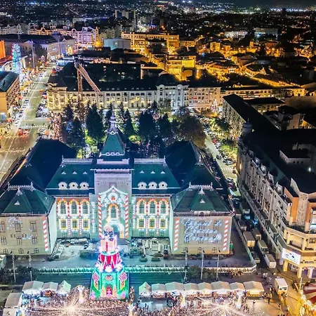 Charming Near Center Craiova