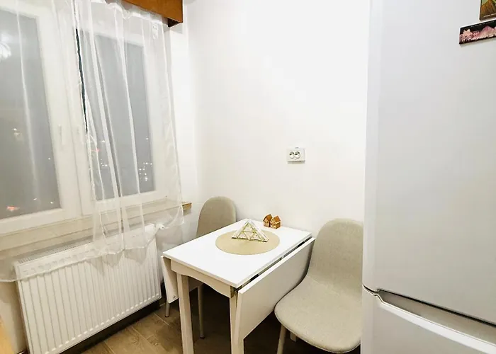 Charming Near Center Appartement